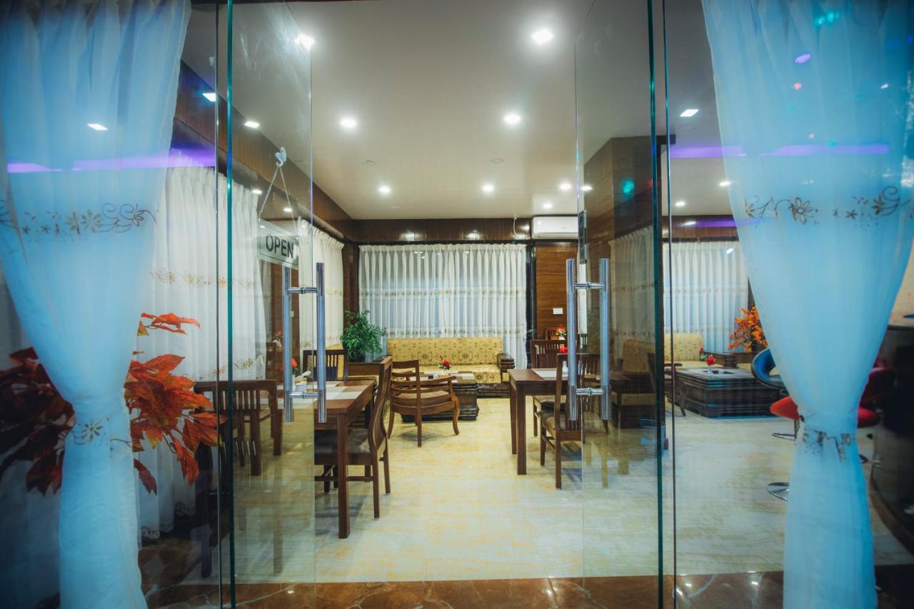 Hotel Prakash International Hetauda Bagian luar foto