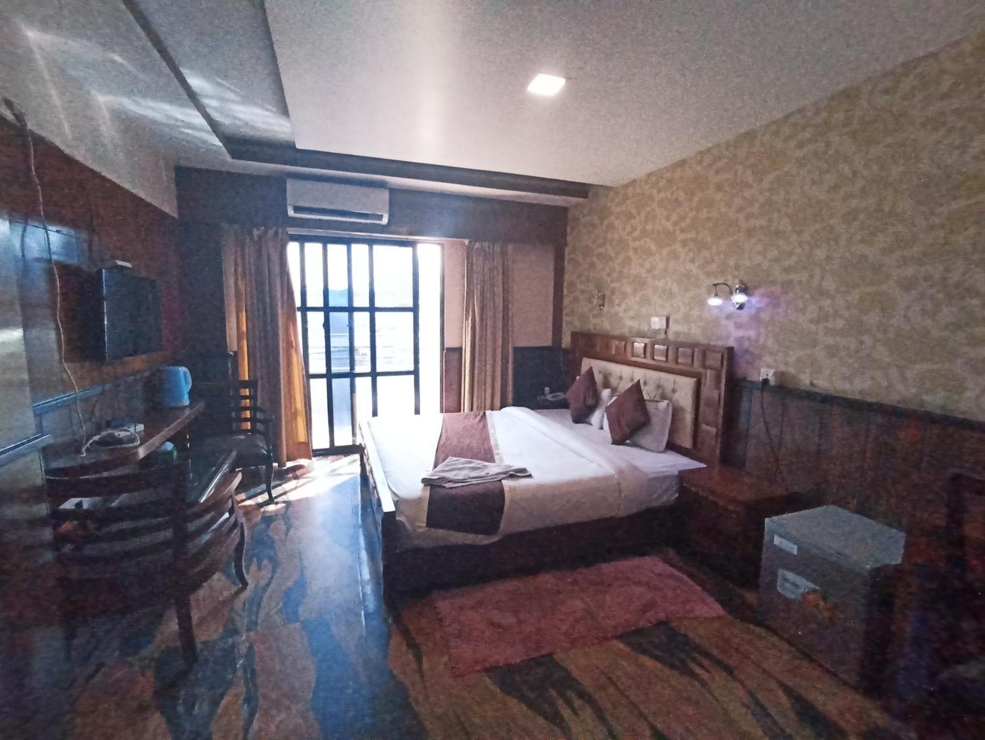 Hotel Prakash International Hetauda Ruang foto